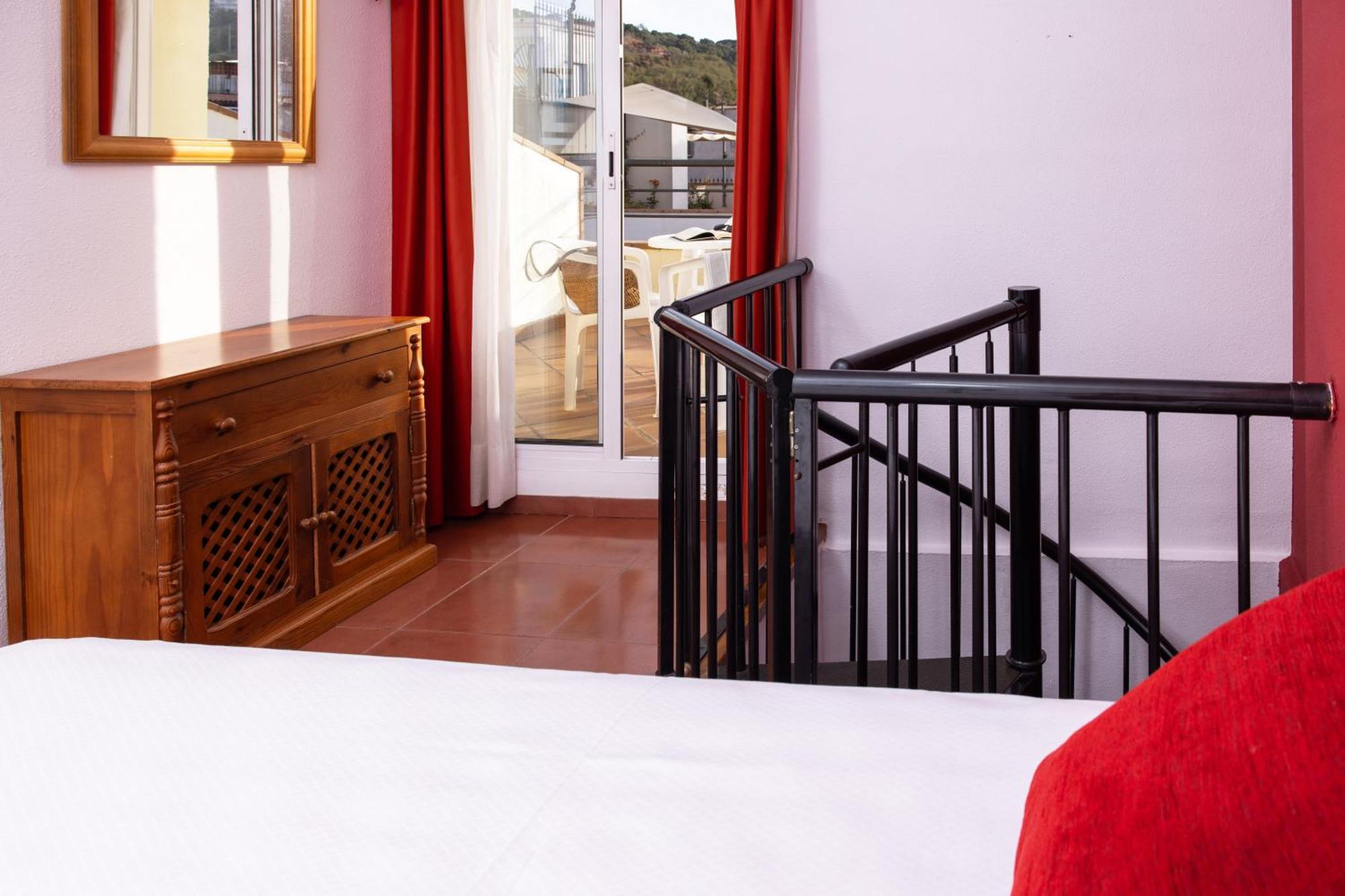 Rvhotels Mar De Tossa Tossa de Mar Exterior photo